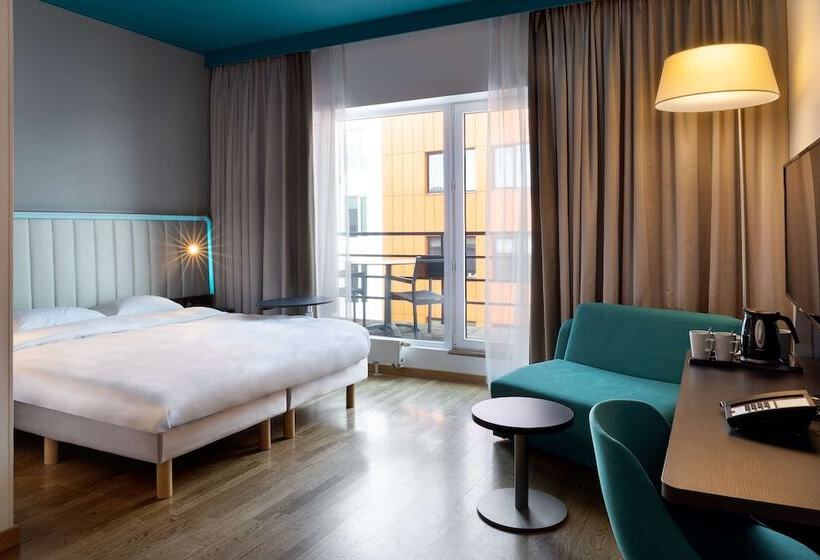 اتاق سوپریور با بالکن, Park Inn By Radisson Central Tallinn
