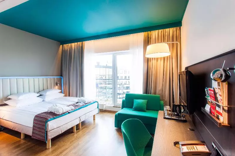 اتاق سوپریور با بالکن, Park Inn By Radisson Central Tallinn