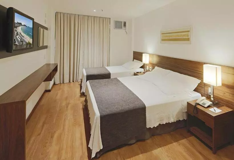 Deluxe Triple Room