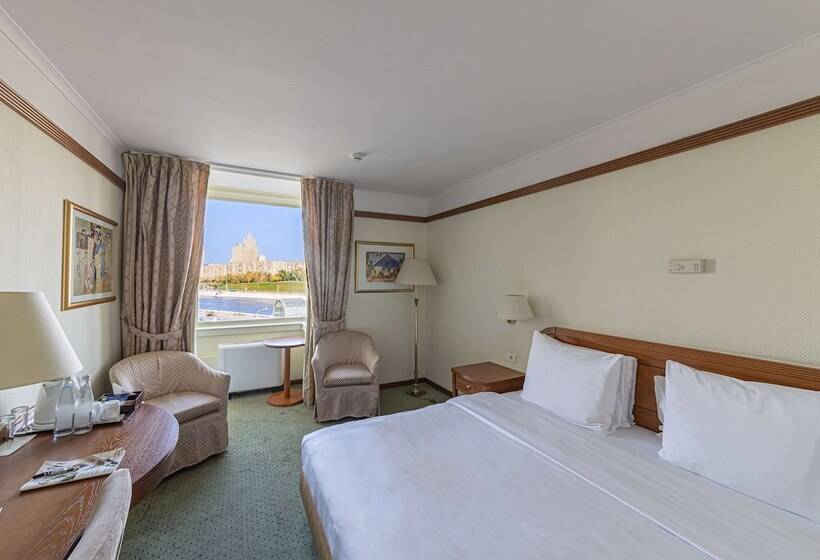 标准间带江景, Radisson Slavyanskaya Hotel And Business Centre, Moscow