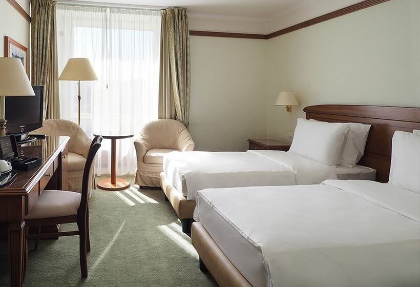 带城市景观的标准间, Radisson Slavyanskaya Hotel And Business Centre, Moscow