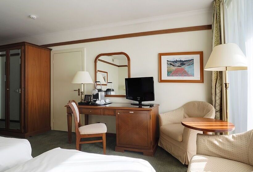 高级江景房, Radisson Slavyanskaya Hotel And Business Centre, Moscow