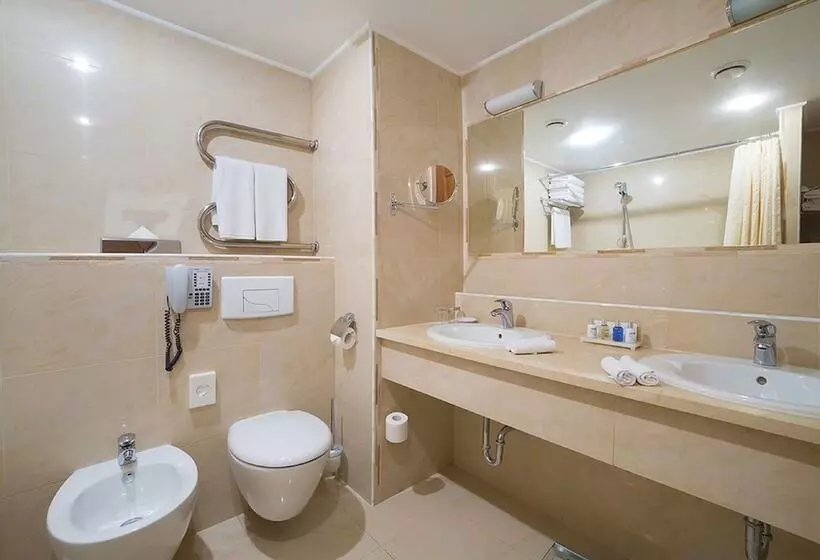 エクゼクティブスイート, Radisson Slavyanskaya Hotel And Business Centre, Moscow