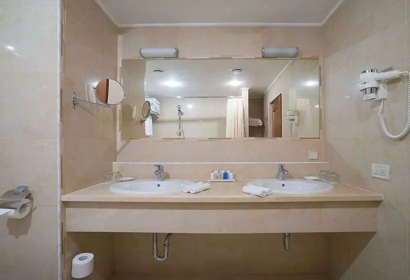 エクゼクティブスイート, Radisson Slavyanskaya Hotel And Business Centre, Moscow