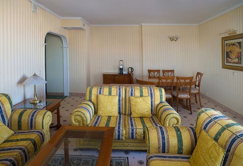 行政套房, Radisson Slavyanskaya Hotel And Business Centre, Moscow