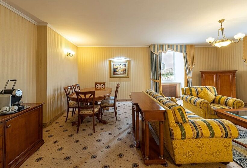 行政套房, Radisson Slavyanskaya Hotel And Business Centre, Moscow