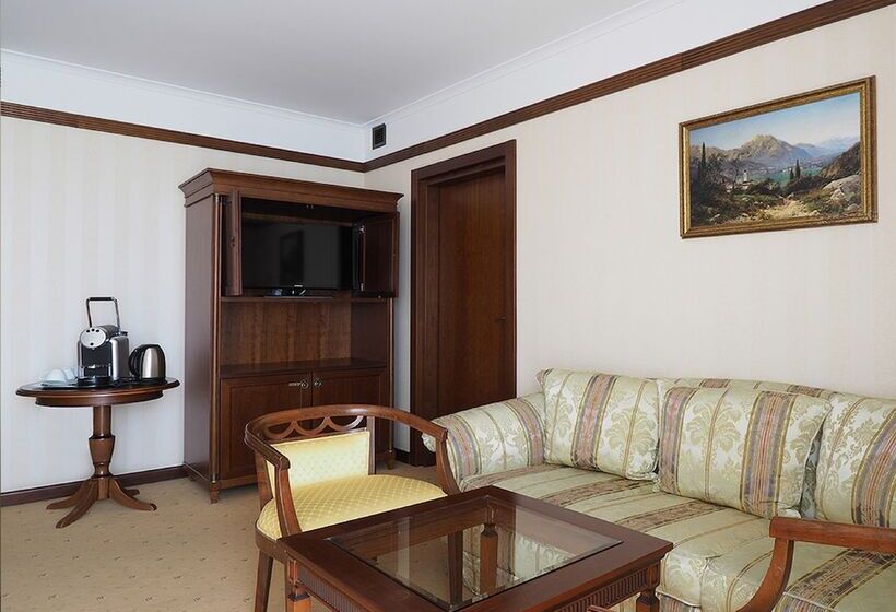 套房, Radisson Slavyanskaya Hotel And Business Centre, Moscow