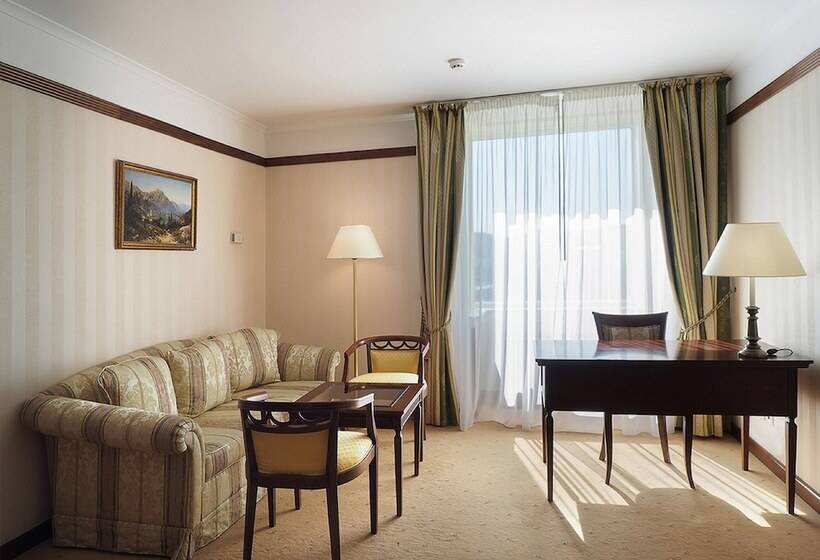 Люкс, Radisson Slavyanskaya Hotel And Business Centre, Moscow