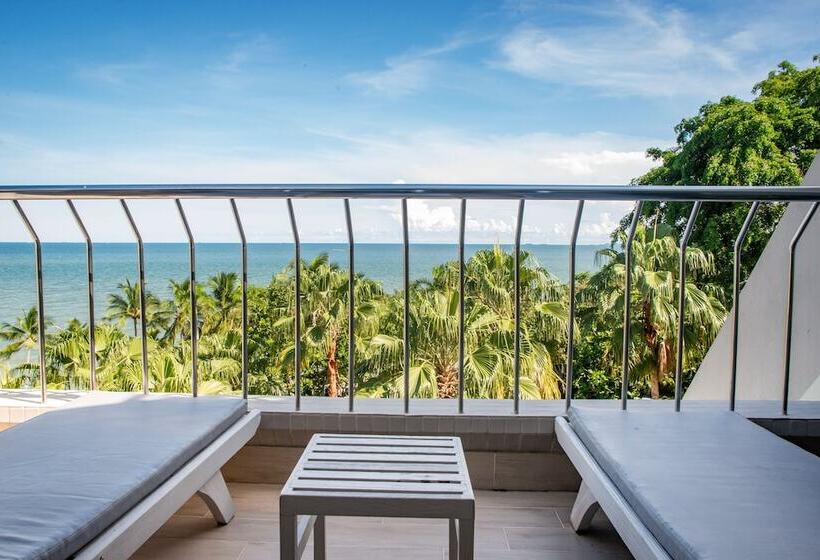 سوئیت رویال, Royal Wing Suites & Spa Pattaya