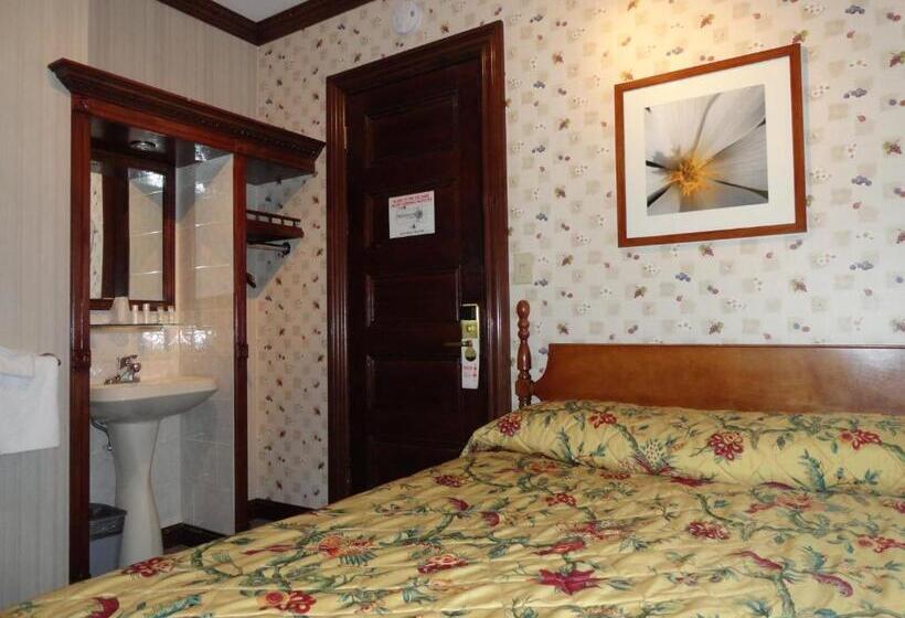 اتاق استاندارد یک تخته با سرویس بهداشتی مشترک, 31 Extended Stay