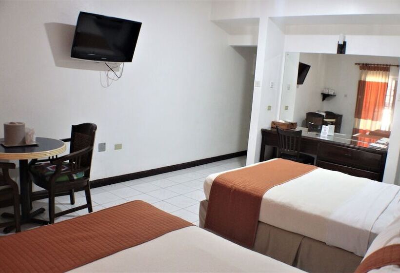 اتاق اجرایی, Altamont Court