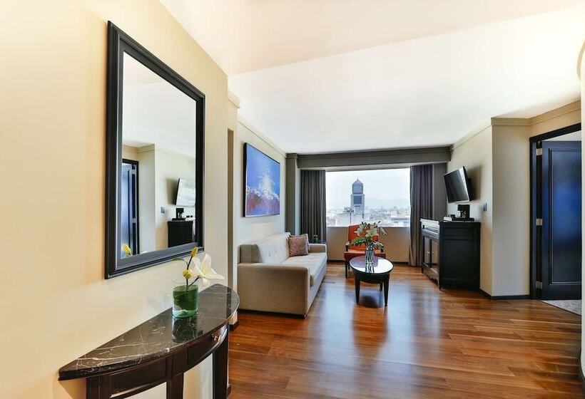 جناح بريميوم, Barceló Mexico Reforma