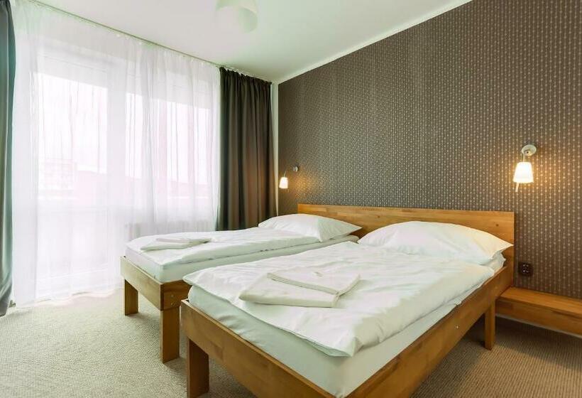 スタンダードルーム, Lineas