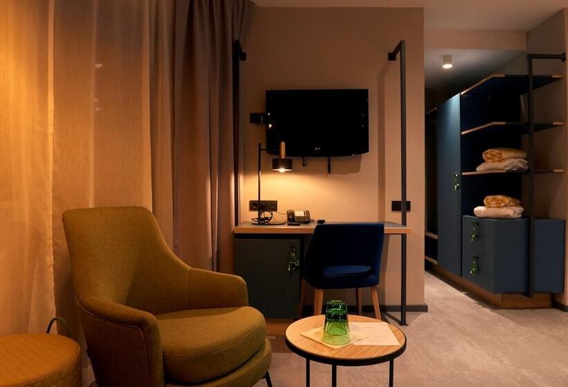 スーペリアールーム, Mountains