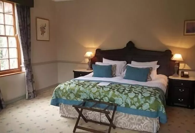 Habitació Executiva, Nunsmere Hall