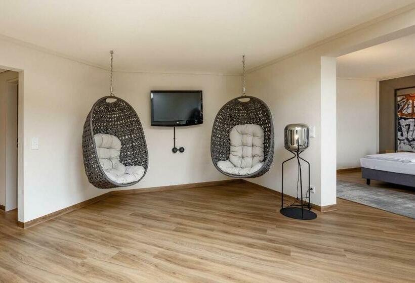 Süit, Seminaris Hotel Bad Boll