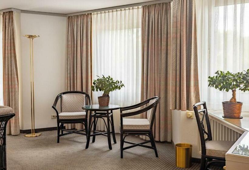 Süit, Seminaris Hotel Bad Boll