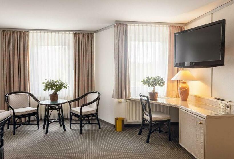 스위트, Seminaris Hotel Bad Boll