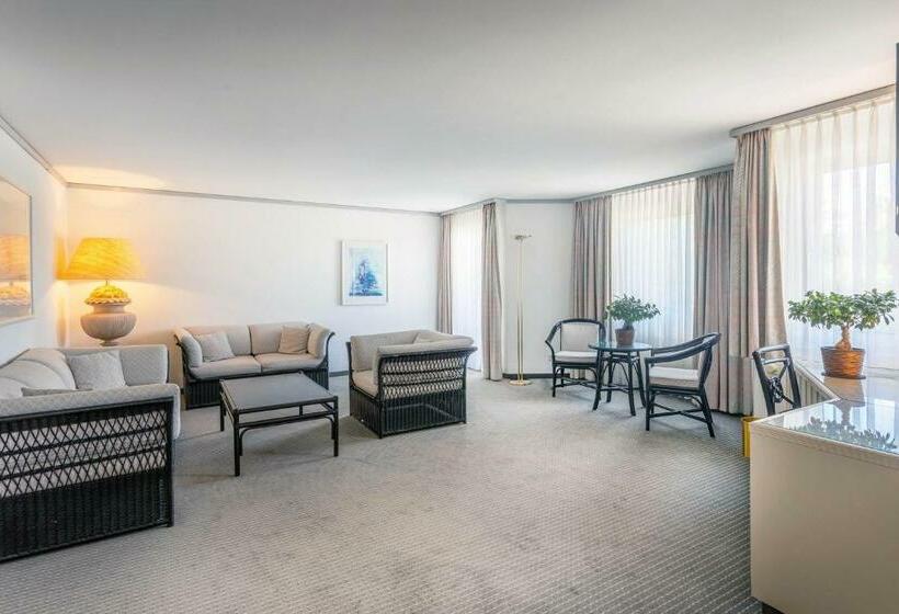 Süit, Seminaris Hotel Bad Boll