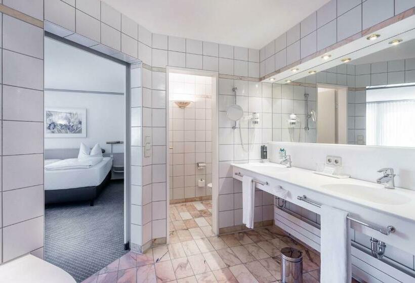 Süit, Seminaris Hotel Bad Boll