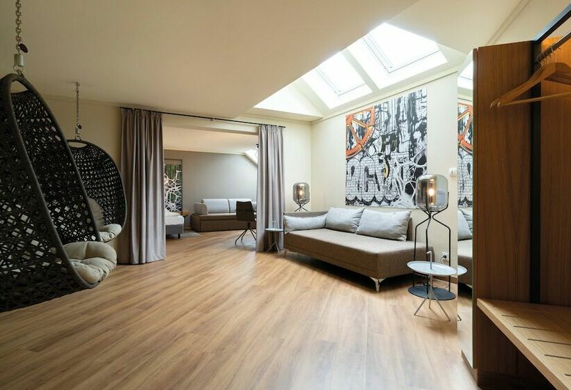 Süit, Seminaris Hotel Bad Boll