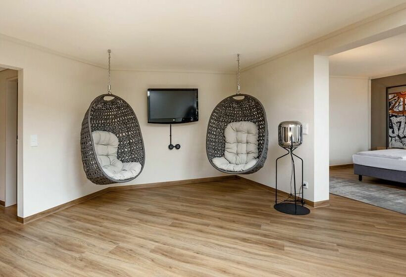 Süit, Seminaris Hotel Bad Boll