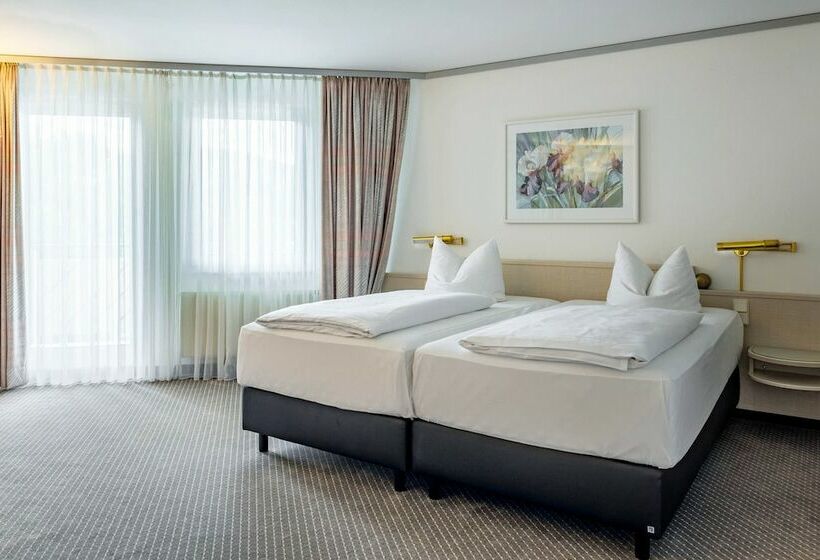 Süit, Seminaris Hotel Bad Boll