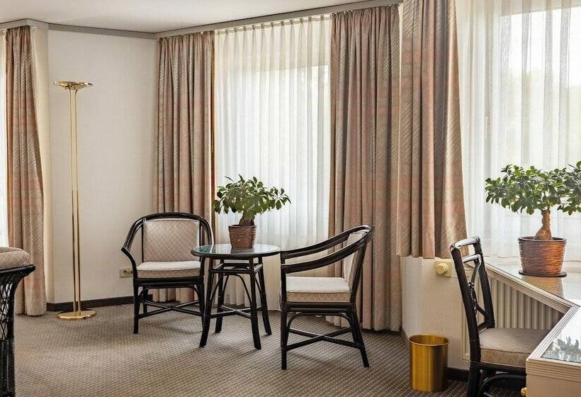 Süit, Seminaris Hotel Bad Boll