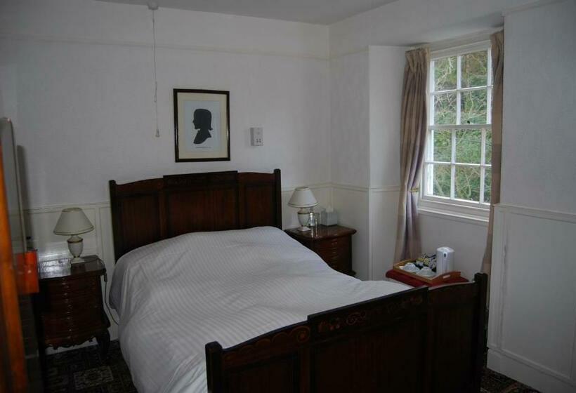 غرفة قياسية, The Wellington