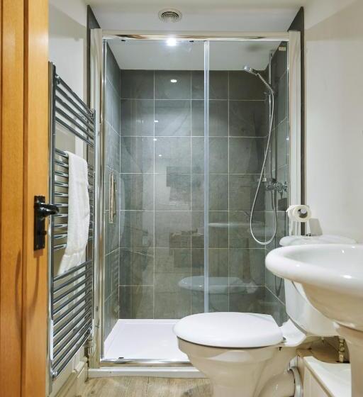 غرفة قياسية, The Wellington