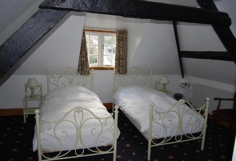 غرفة قياسية, The Wellington