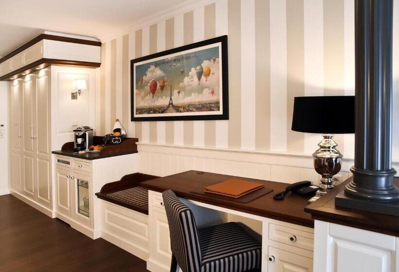 סוויטת ג'וניור עם מרפסת, Europa Hotel Kühlungsborn