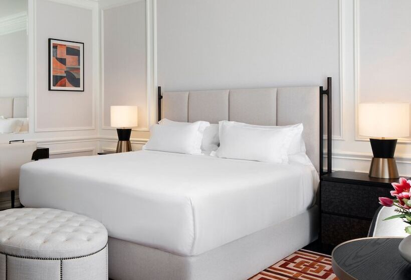 Люкс, Cape Grace, A Fairmont Managed