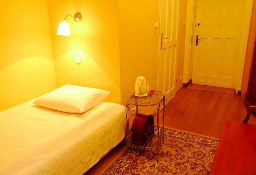 اتاق استاندارد یک نفره, Pensjonat Eden