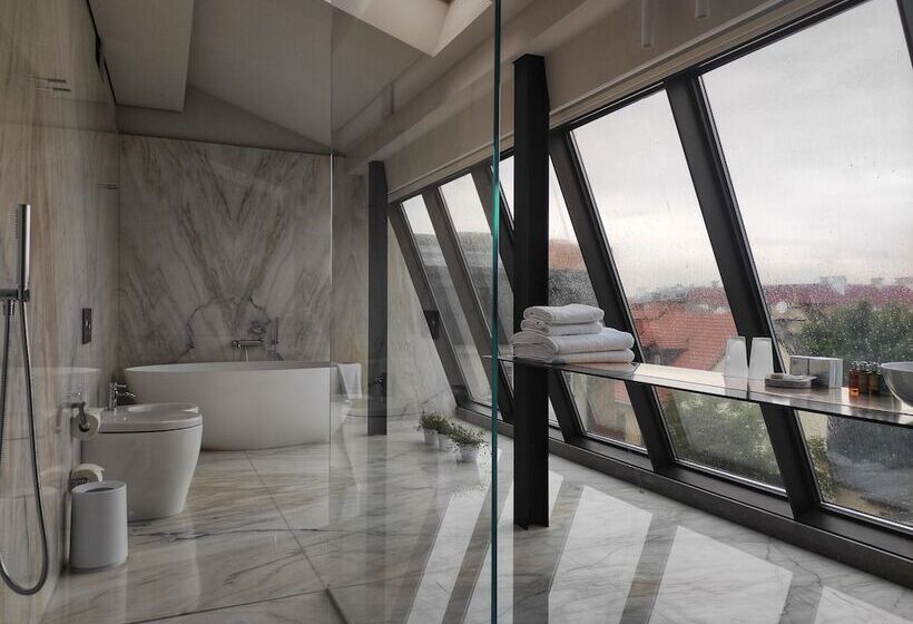 １ベッドルームのデラックスアパートメント, Pod Różą