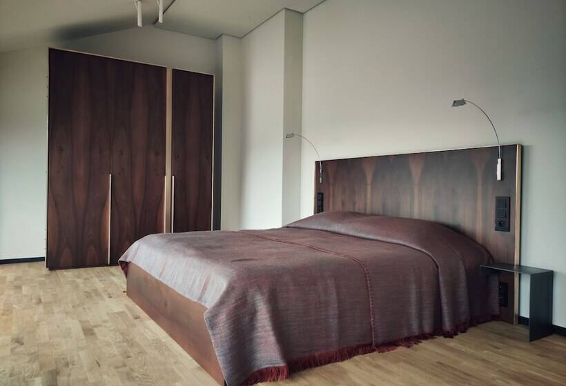 １ベッドルームのデラックスアパートメント, Pod Różą