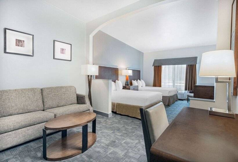 스위트, Ramada By Wyndham Bakersfield