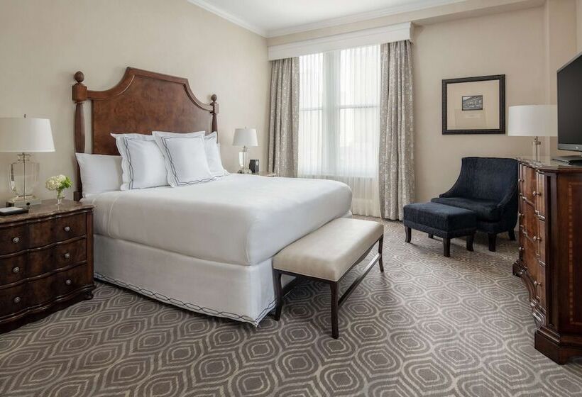 סוויטה דלוקס, The Roosevelt New Orleans  A Waldorf Astoria