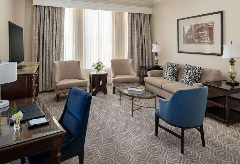 Suíte Deluxe, The Roosevelt New Orleans  A Waldorf Astoria
