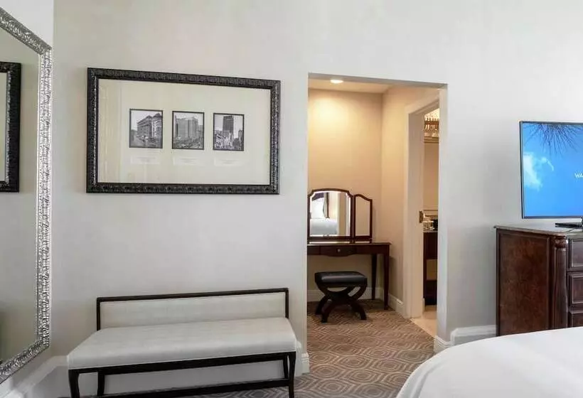 デラックスルーム, The Roosevelt New Orleans  A Waldorf Astoria
