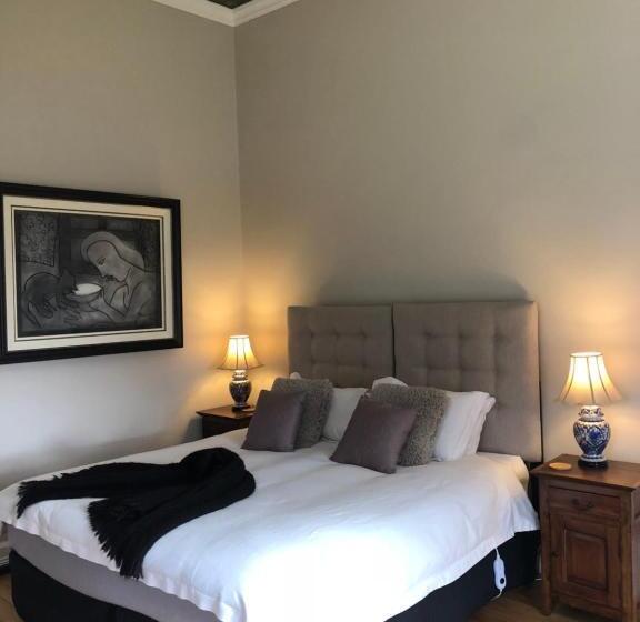 جناح مطلّ علي الحديقة, Arcoona Manor