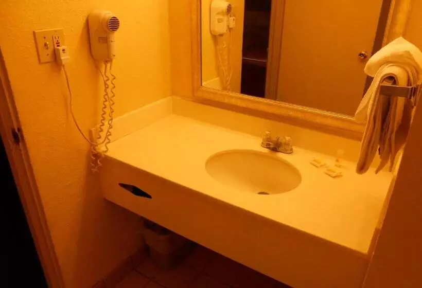 スタンダードルーム, Best Budget Inn Tell City