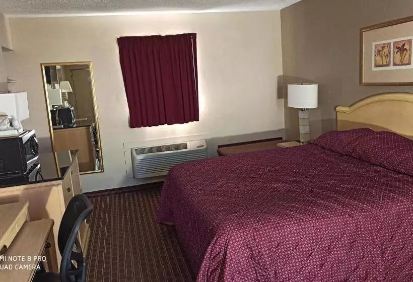 キングサイズベッドのスタンダードルーム, Best Budget Inn Tell City