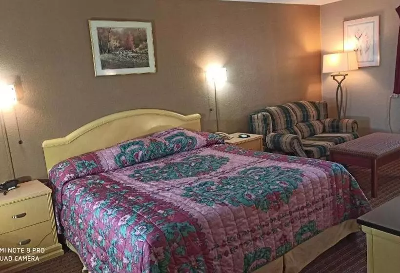 キングサイズベッドのスタンダードルーム, Best Budget Inn Tell City