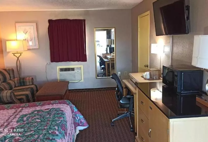 キングサイズベッドのスタンダードルーム, Best Budget Inn Tell City