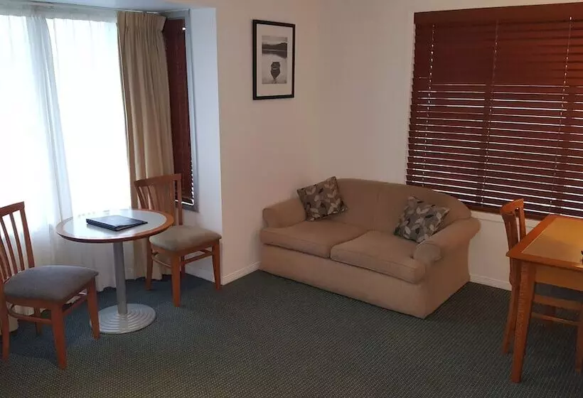 Huoneisto 1 Makuuhuone, Comfort Inn & Apartments Northgate Airport