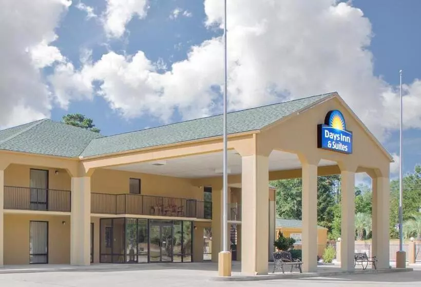 キングサイズベッドのスタンダードルーム, Days Inn By Wyndham Andalusia