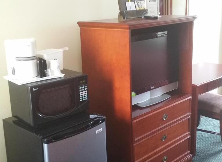 غرفة قياسية سرير كينج, Days Inn By Wyndham Orange Anaheim