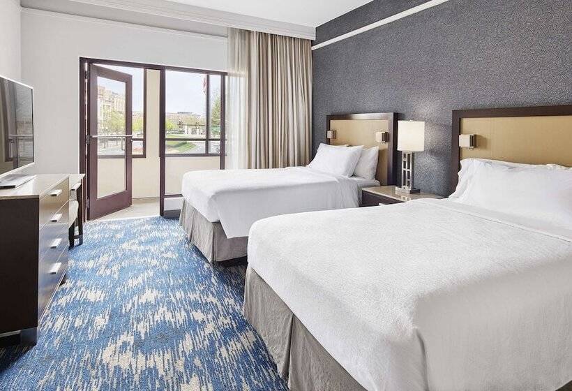 جناح مزوَّد بشرفة, Embassy Suites By Hilton Alexandria Old Town