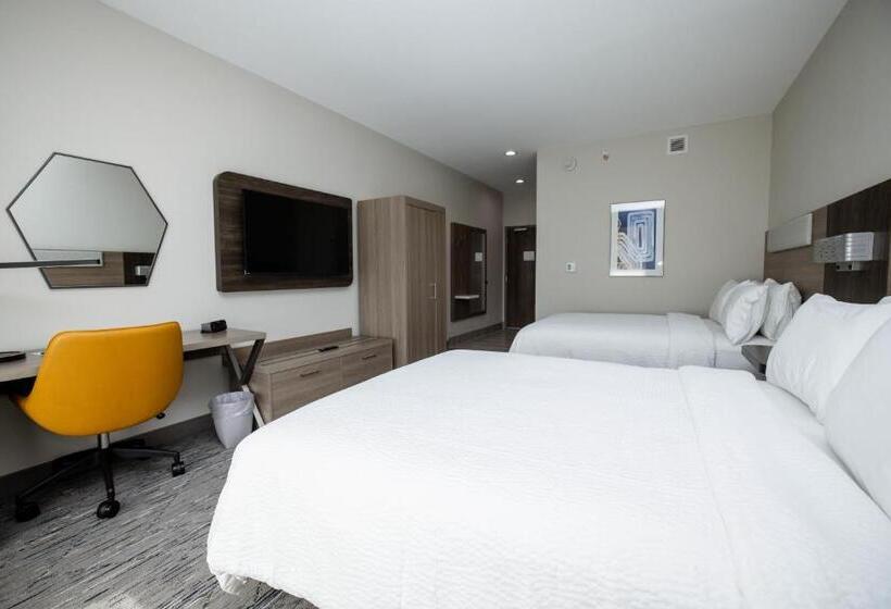 标准间, Holiday Inn Express & Suites Tampa Stadium   Airport Area, An Ihg